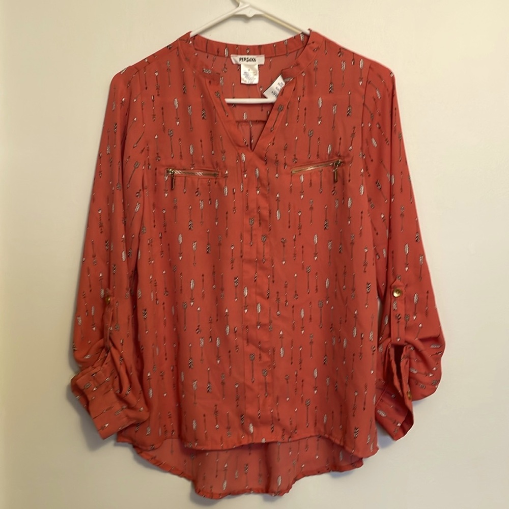 WOMENS SMALL CORAL BLOUSE NEVER WORN